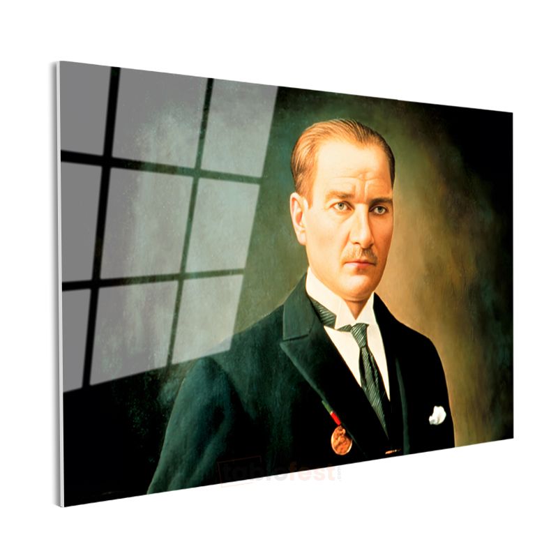 Yeşil Fonlu Atatürk - Madalyalı Resmi Portre Cam Tablo