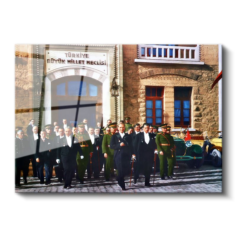 Atatürk ve TBMM - Cumhuriyet'in Kalbi Cam Tablo