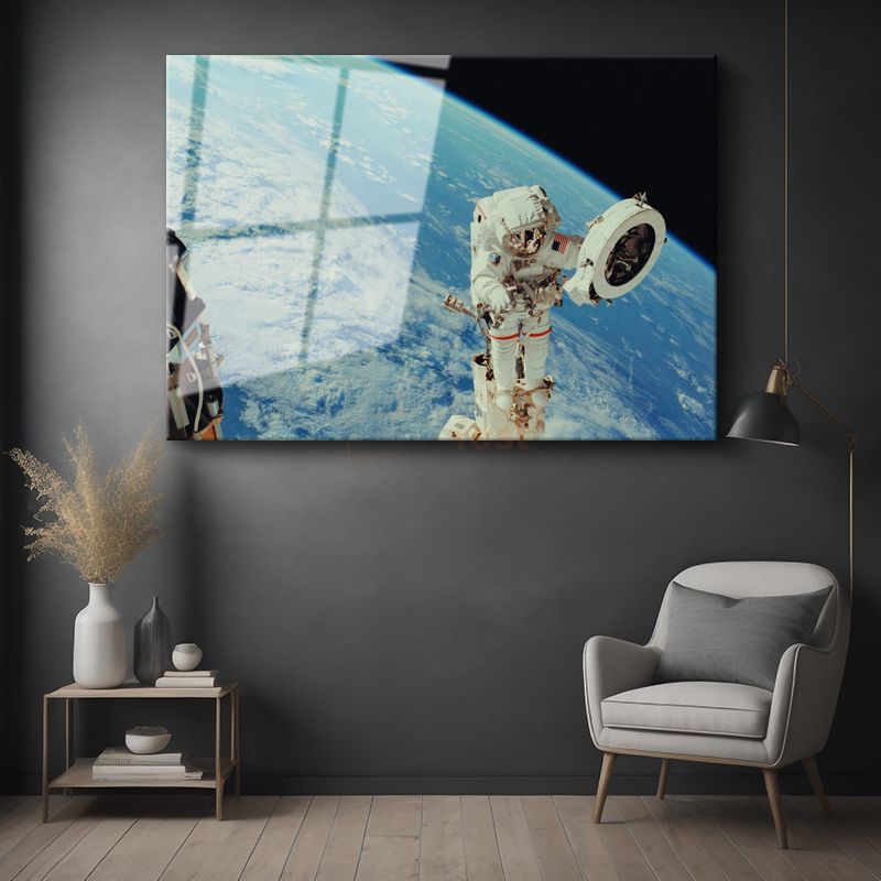 Uzay Yürüyüşü - Dünya Manzaralı Astronot Cam Tablo