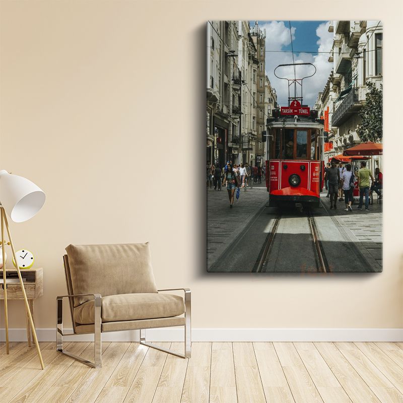 Nostaljik Tramvay - İstiklal Caddesi'nin Kırmızı İkonu Kanvas Tablo