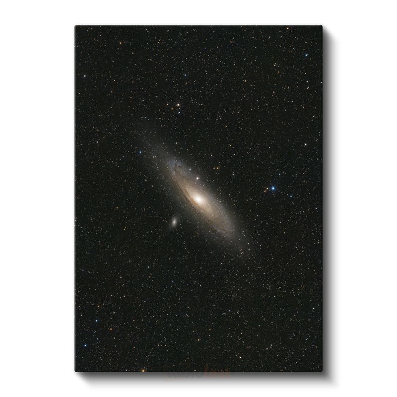 Andromeda - Yıldızlar Arasında Parlayan Galaksi Kanvas Tablo