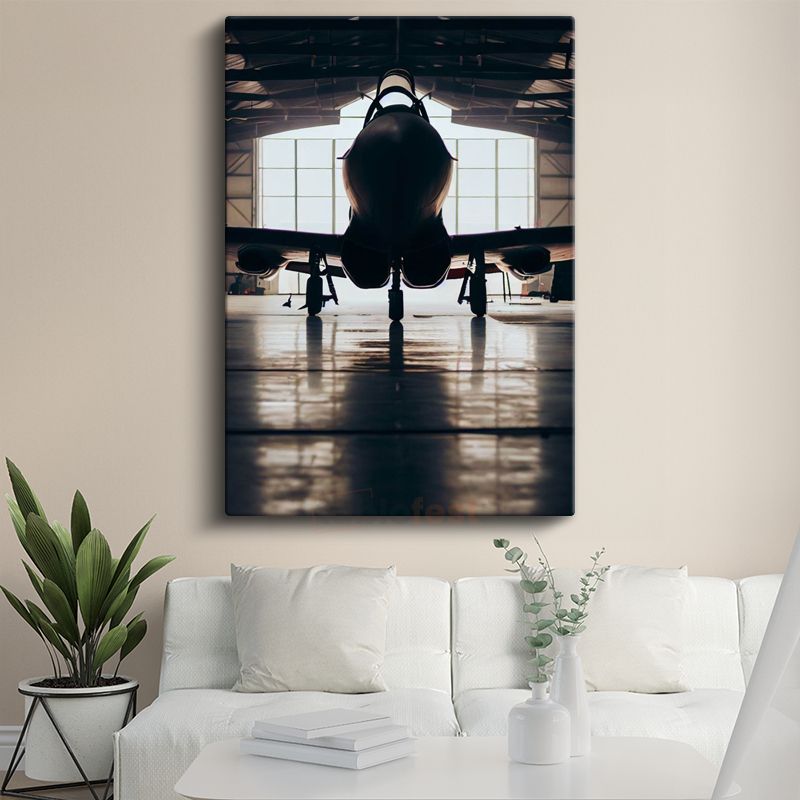 Savaş Uçağı Silueti - Hangar İçinde Askeri Jet Kanvas Tablo