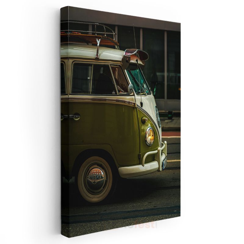 Volkswagen T1 - Klasik Yeşil Minibüs Portresi Kanvas Tablo
