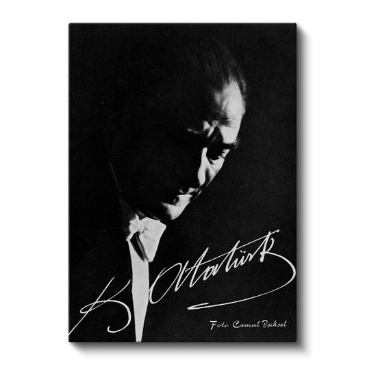 İmzalı Atatürk - Siyah Beyaz Sanatsal Portre Kanvas Tablo