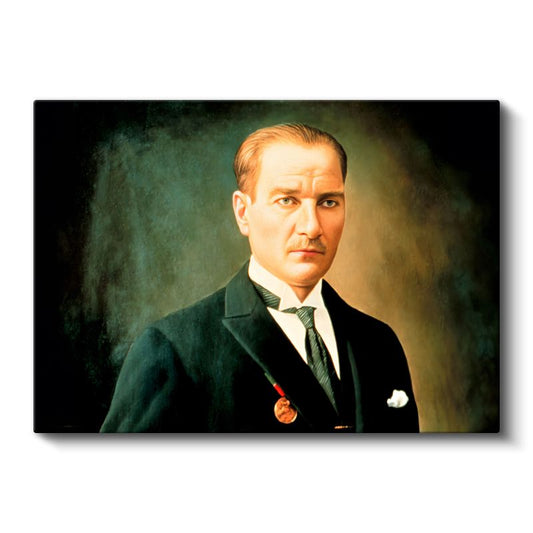 Yeşil Fonlu Atatürk - Madalyalı Resmi Portre Kanvas Tablo
