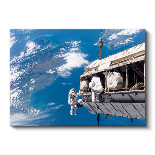 Uzay Yürüyüşü - Dünya Manzarasında Astronot Kanvas Tablo