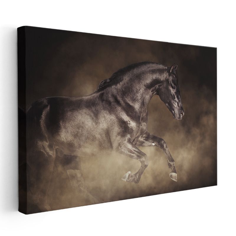 Siyah Aygır - Tozlu Zeminde Koşan Güçlü At Kanvas Tablo