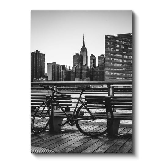 New York Manzarası - Bisiklet ve Bank Kanvas Tablo