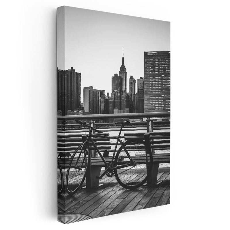 New York Manzarası - Bisiklet ve Bank Kanvas Tablo