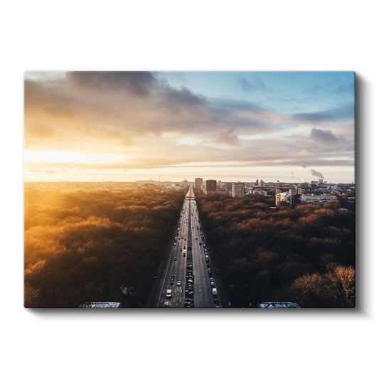 Şehir Otoyolu - Altın Işıkta Ufuk Çizgisi Kanvas Tablo
