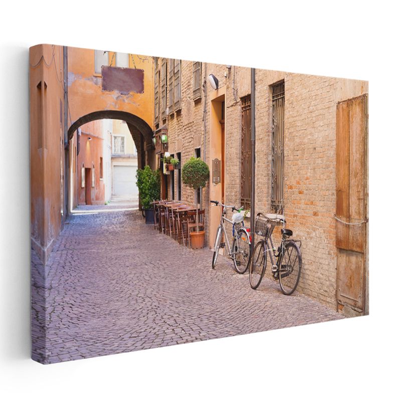 İtalyan Sokağı - Bisikletli Tuğla Kemerler Kanvas Tablo