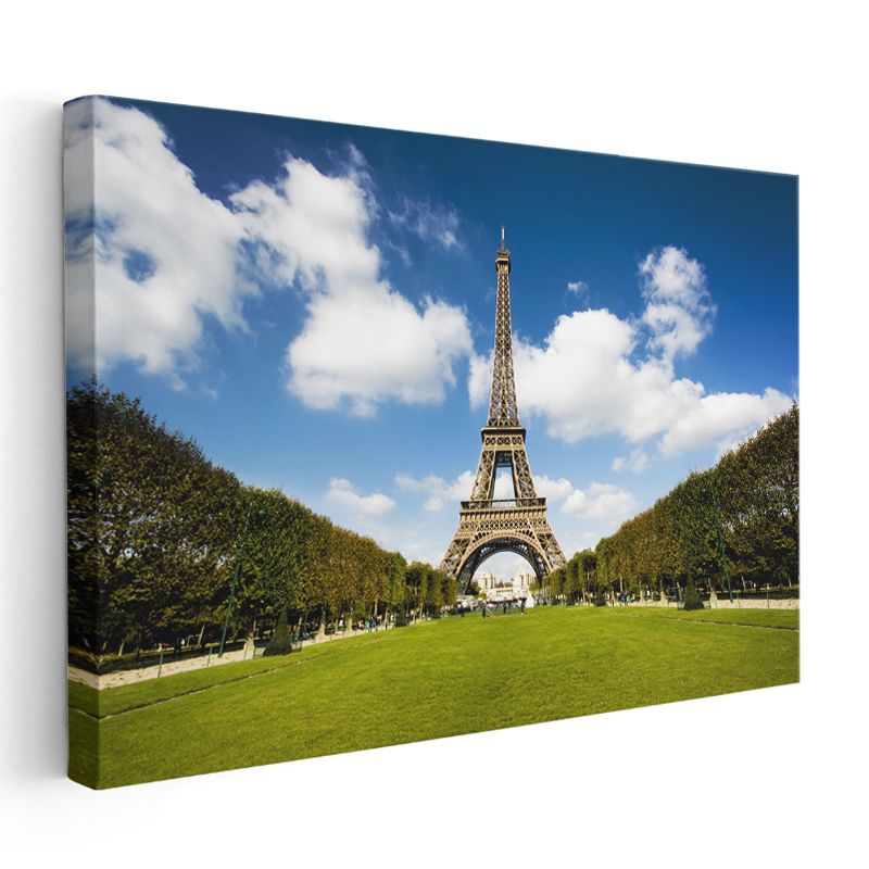 Eyfel Kulesi - Yeşil Bahçeler Arasında Kanvas Tablo