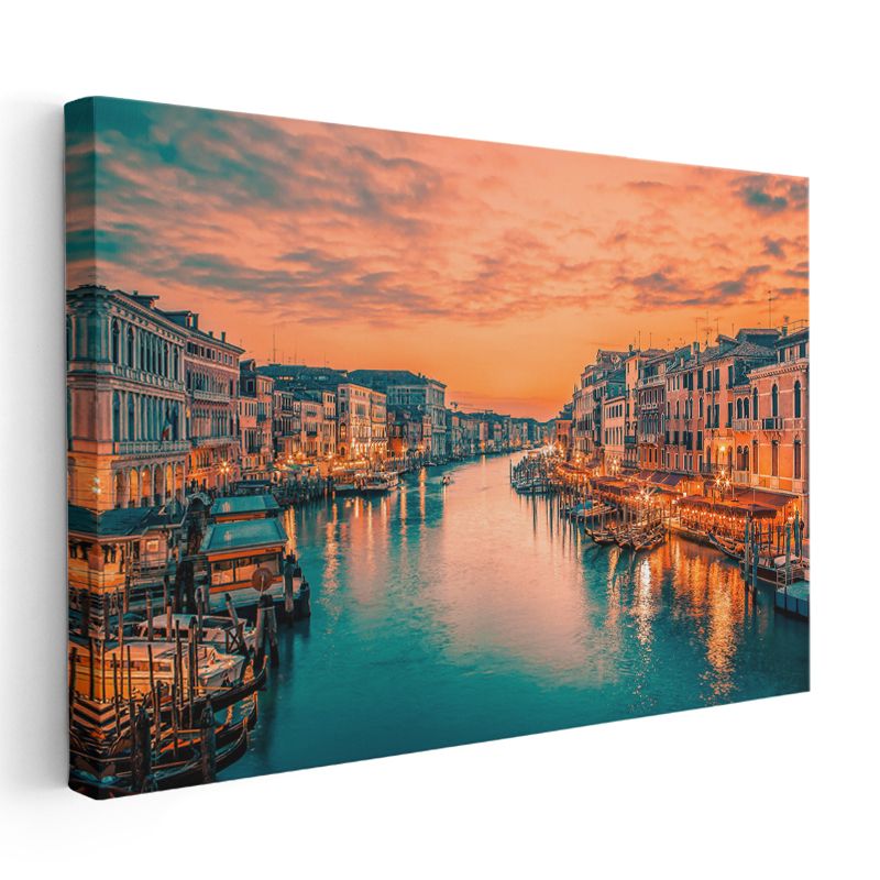 Venedik Kanalları - Gün Batımı Işıkları Kanvas Tablo