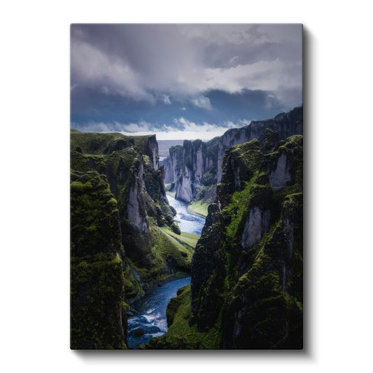 Yeşil Kanyon - Derin Vadide Akan Nehir Kanvas Tablo