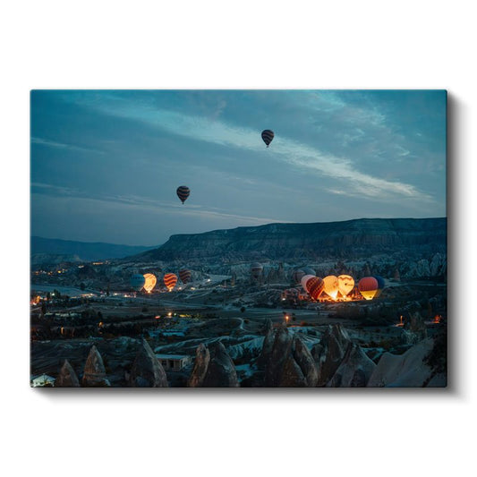 Sıcak Hava Balonları - Kapadokya Vadisi Gece Manzarası Kanvas Tablo