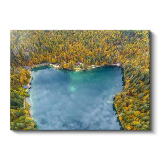 Sonbahar Gölü - Turkuaz Sular ve Altın Ormanlar Kanvas Tablo