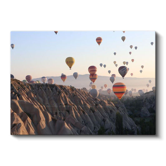 Kapadokya Balonları - Peri Bacaları Üzerinde Şafak Vakti Kanvas Tablo