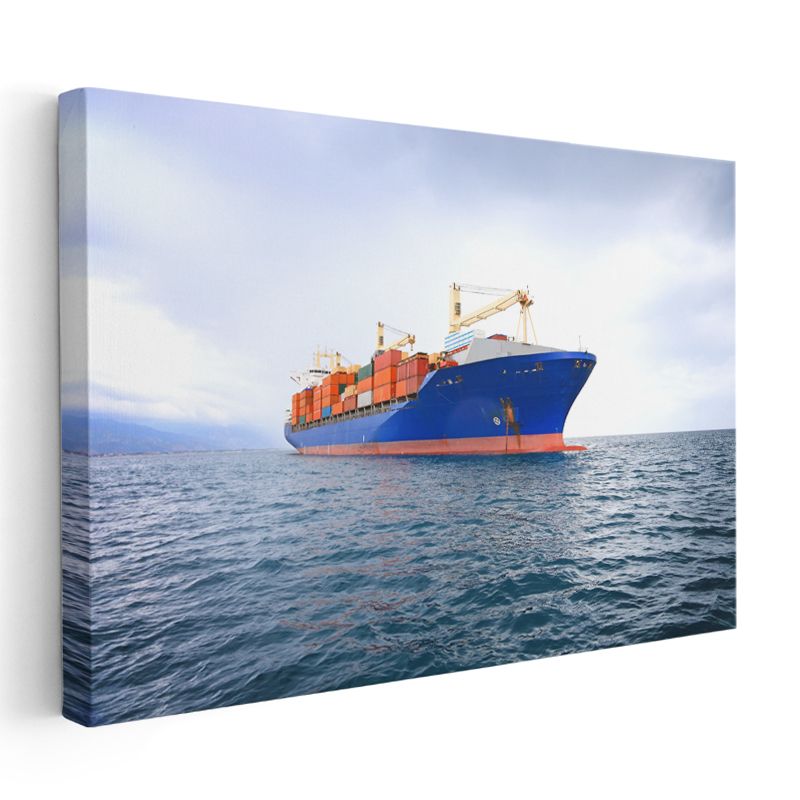Konteyner Gemisi - Okyanus Üzerinde Yük Taşıyan Mavi Gemi Kanvas Tablo