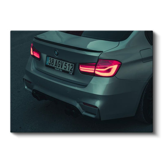 BMW M Serisi - Sportif Arka Tasarım ve LED Stop Lambaları Kanvas Tablo