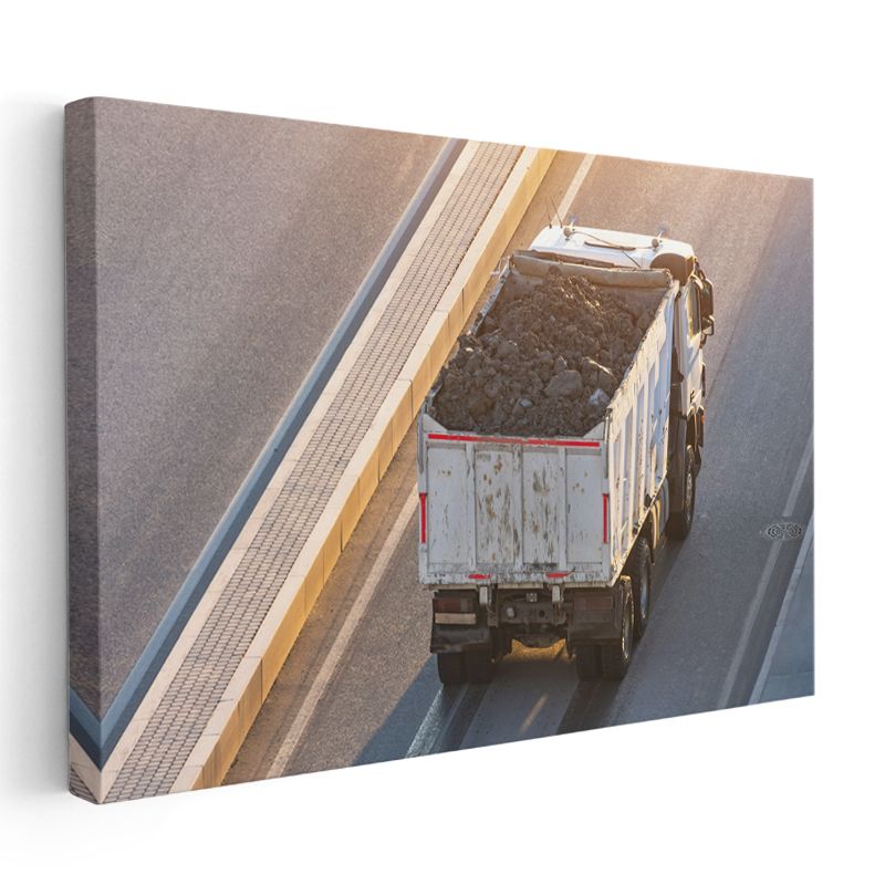 Damperli Kamyon - Otoyolda Nakliye Aracı Kanvas Tablo