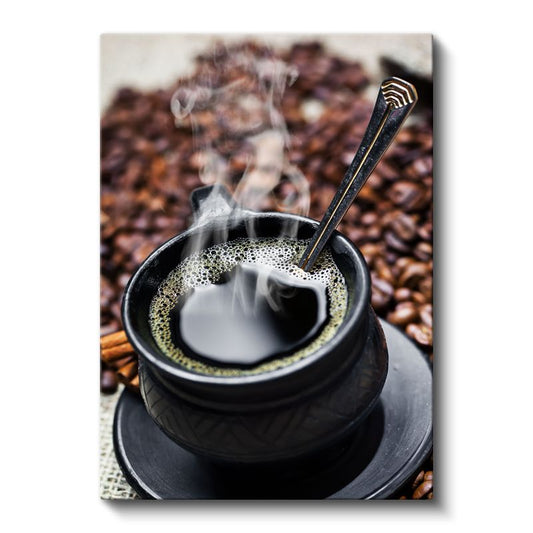 Tüten Kahve Fincanı - Kahve Çekirdekleri Arasında Sıcak İçecek Kanvas Tablo