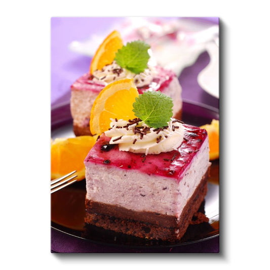 Meyveli Pasta Dilimleri - Portakal ve Krema Süslemeli Çok Katlı Tatlı Kanvas Tablo