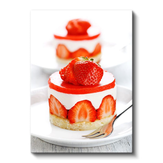 Çilekli Tatlı - Kremşanti Dokunuşu Kanvas Tablo