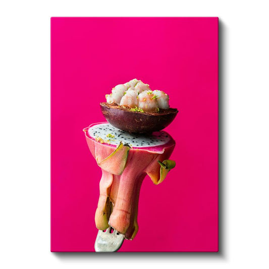 Tropik Deniz Mahsulleri - Ejder Meyvesi Üzerinde Şef Sunumu Kanvas Tablo