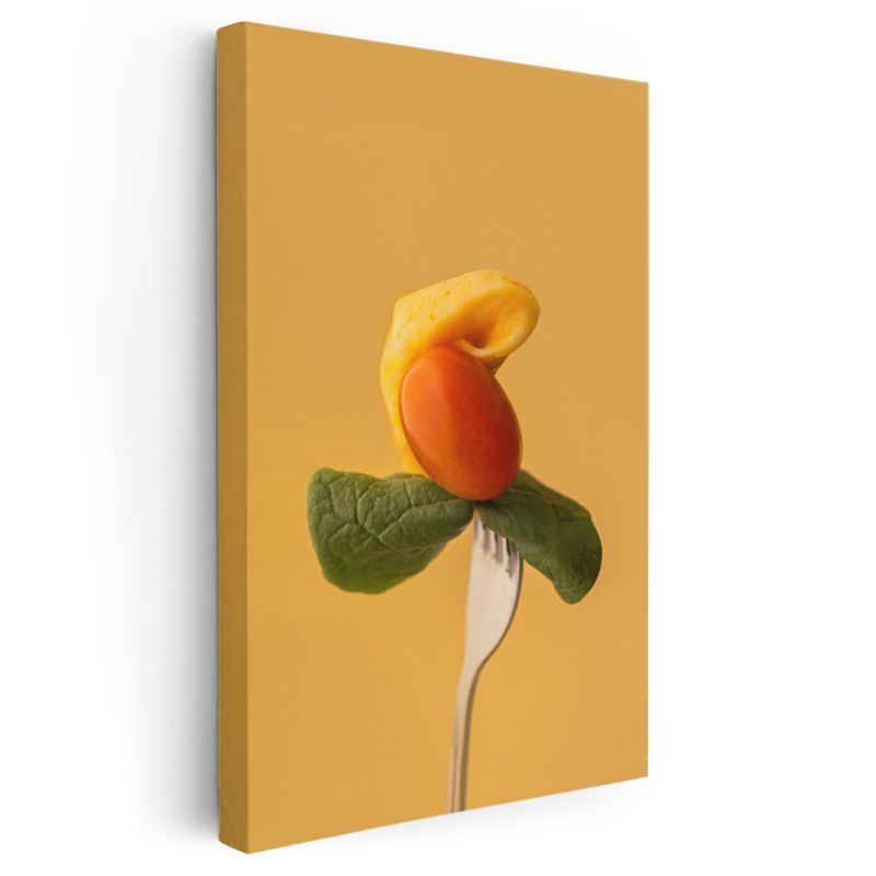 Renkli Salata - Çatalla Sunulan Taze Malzemeler Kanvas Tablo