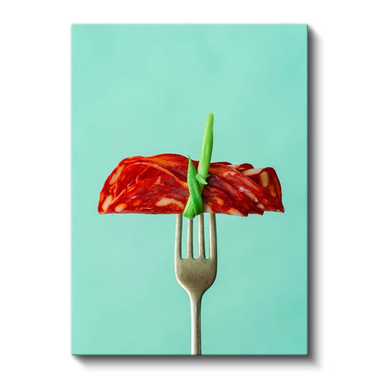 İtalyan Charcuterie - Çatalda Sucuk Dilimi Kanvas Tablo