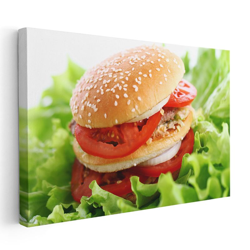 Lezzetli Hamburger - Domates ve Yeşilliklerle Kanvas Tablo