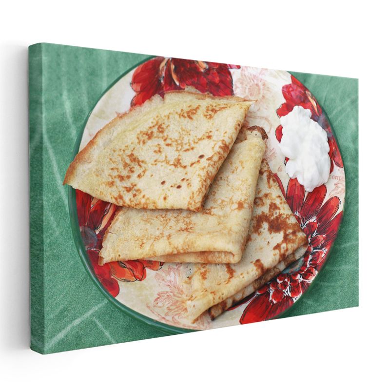 Altın Krep - Kaymak İle Servis Edilmiş Lezzetli Hamur İşi Kanvas Tablo