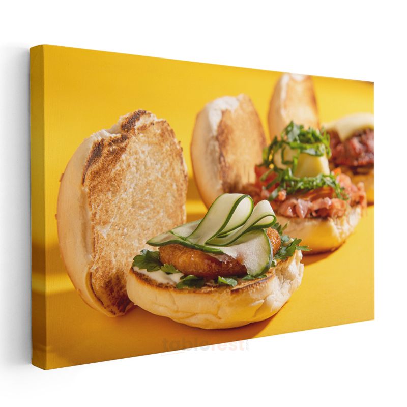 Gourmet Hamburgerler - Taze Sebzeli Mini Sandviçler Kanvas Tablo