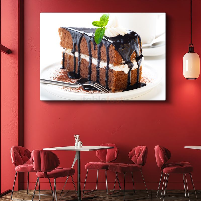 Tiramisu Lezzeti - Çikolata Sosu ile Süslenmiş Katmanlı Pasta Kanvas Tablo