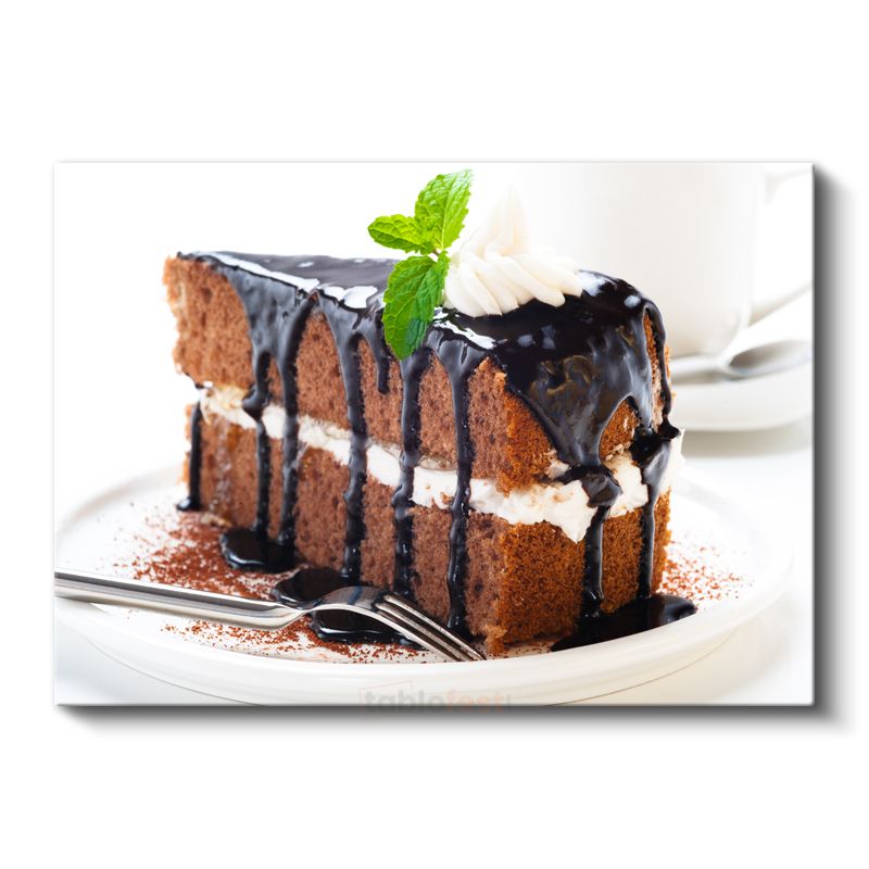 Tiramisu Lezzeti - Çikolata Sosu ile Süslenmiş Katmanlı Pasta Kanvas Tablo