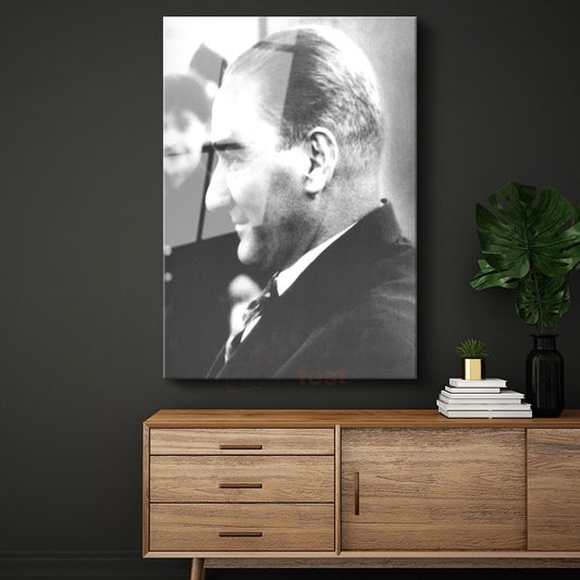 Profil Atatürk - Siyah Beyaz Portre Cam Tablo