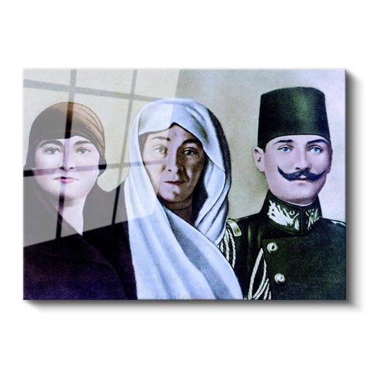 Atatürk Ailesi - Tarihi Aile Portresi Cam Tablo