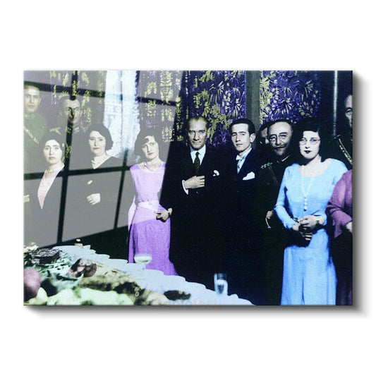 Atatürk ve Sosyal Yaşam - Seçkin Davette Cam Tablo