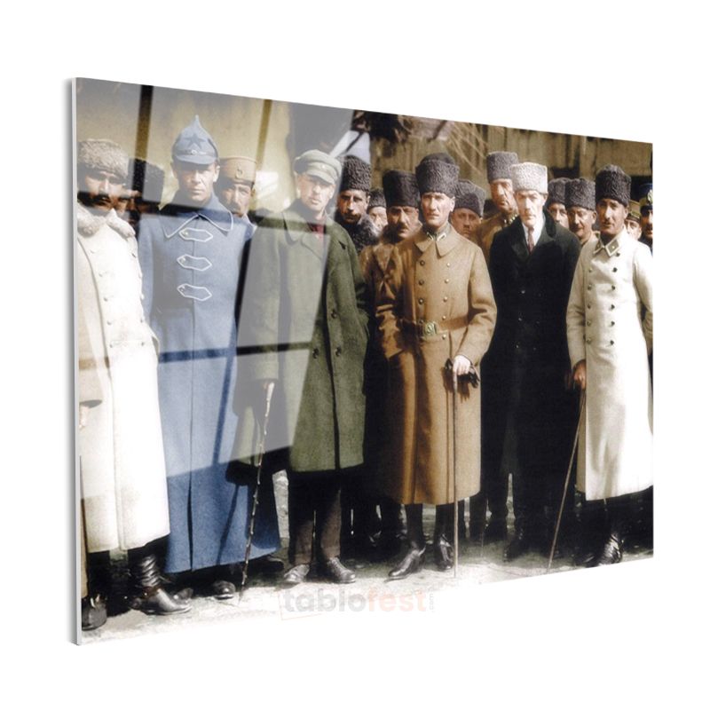 Atatürk ve Silah Arkadaşları - Milli Mücadele Cam Tablo