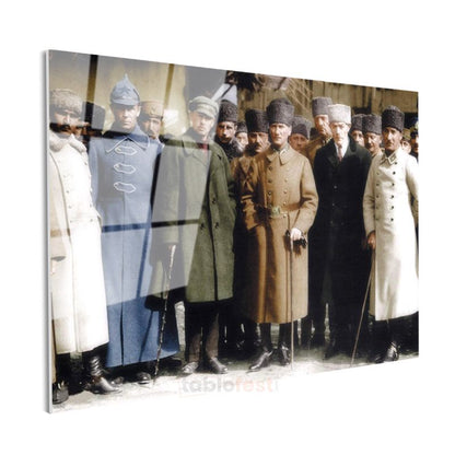 Atatürk ve Silah Arkadaşları - Milli Mücadele Cam Tablo