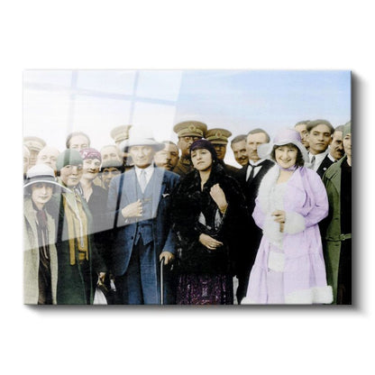 Atatürk ve Modern Türkiye - Sosyal Yaşamda Cam Tablo
