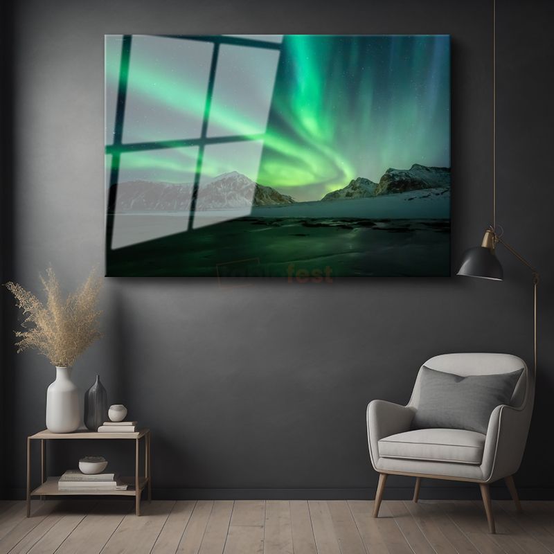 Aurora Borealis - Karlı Dağlar Üzerinde Işık Şöleni Cam Tablo
