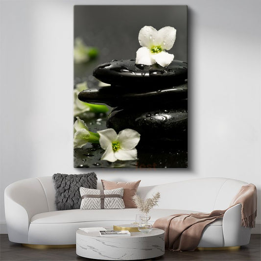 Spa Konsepti - Siyah Taşlar ve Beyaz Çiçekler Kanvas Tablo