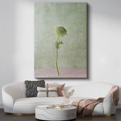 Yeşil Çiçek Tomurcuğu - Minimalist Botanik Detay Kanvas Tablo
