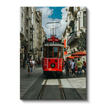 Nostaljik Tramvay - İstiklal Caddesi'nin Kırmızı İkonu Kanvas Tablo