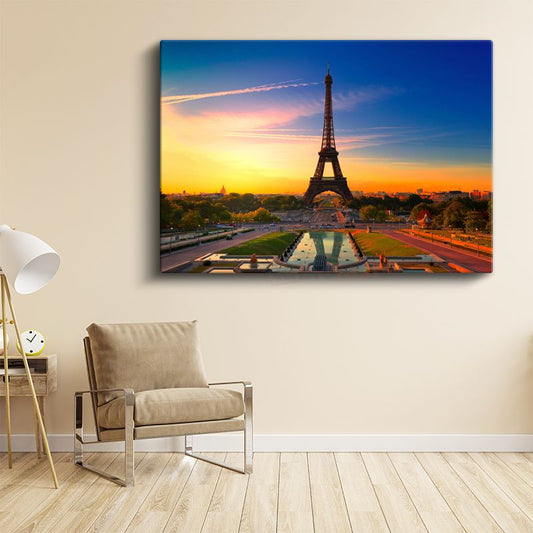 Eyfel Kulesi - Paris'te Gün Batımı Kanvas Tablo