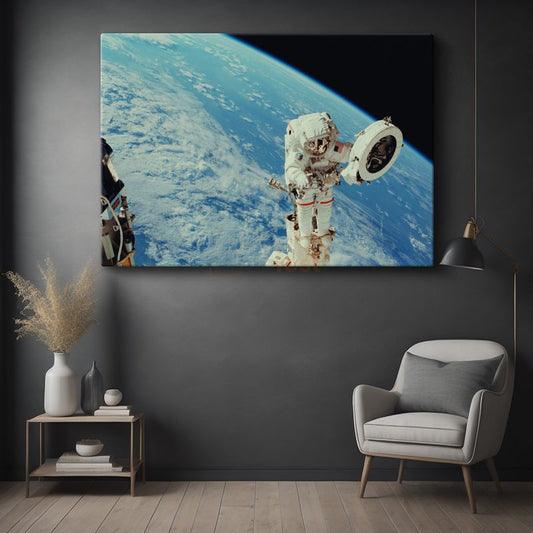 Uzay Yürüyüşü - Dünya Manzaralı Astronot Kanvas Tablo