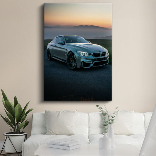 BMW M4 - Alacakaranlıkta Gri Alman Performans Kupesi Kanvas Tablo