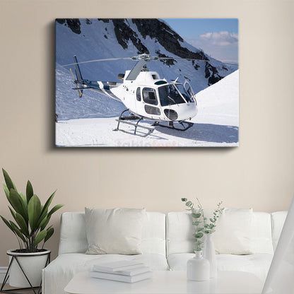 Dağ Helikopteri - Karlı Zirvelerde Beyaz Helikopter Kanvas Tablo