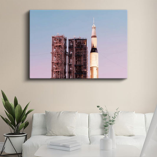 Saturn V Roket - Fırlatma Rampasında Uzay Aracı Kanvas Tablo